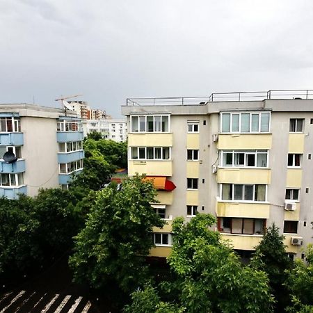 Apartments In The Aviatiei Area On Bukarest Exteriör bild